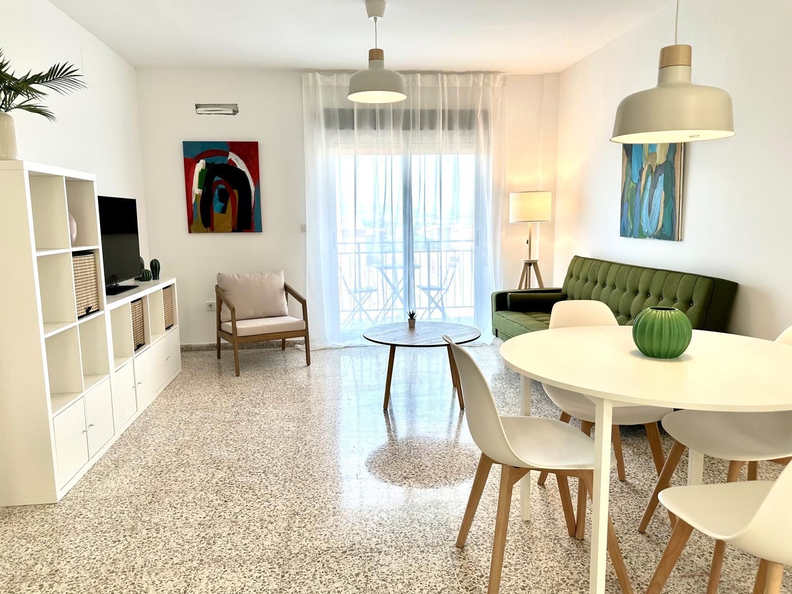 Living room of Flat to rent in  Granada Capital  with Air Conditioner, Heating and Terrace