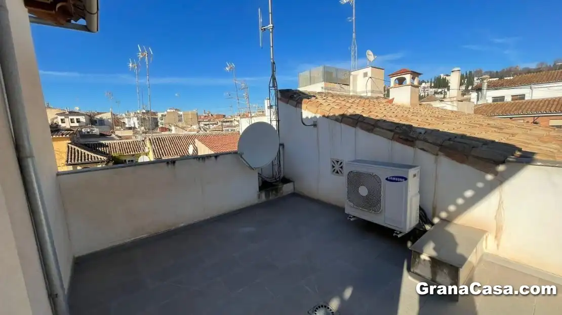 Terraza de Ático de alquiler en Granada con Aire acondicionado, Calefacción y Terraza