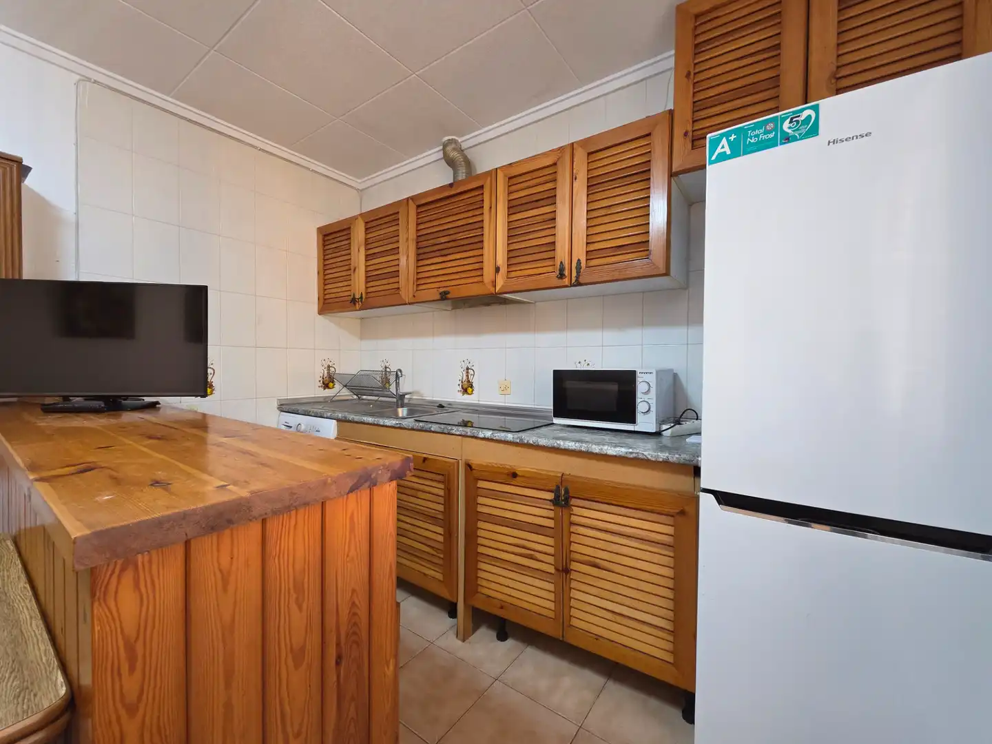 Cocina de Edificio en venta en Torrevieja con Alarma