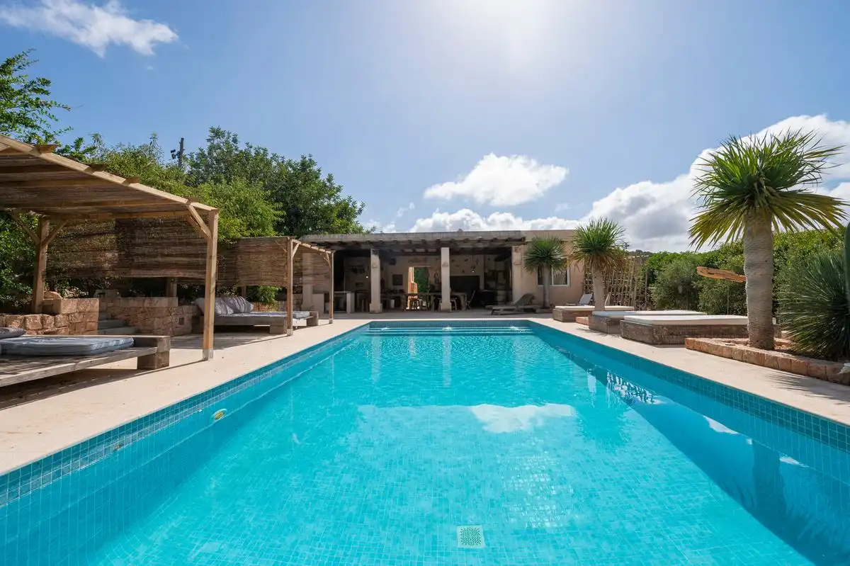 Piscina de Casa o chalet de alquiler en Sant Josep de sa Talaia con Aire acondicionado, Calefacción y Jardín privado