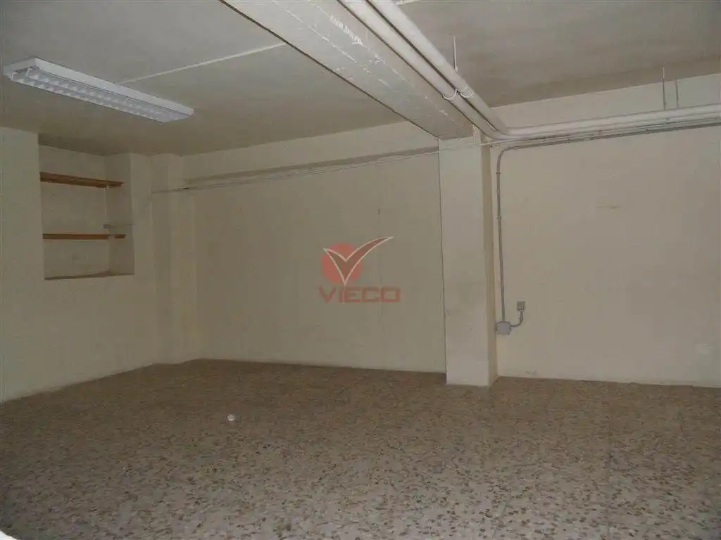 Local comercial en venda a JORGE TORNER, imagen 3