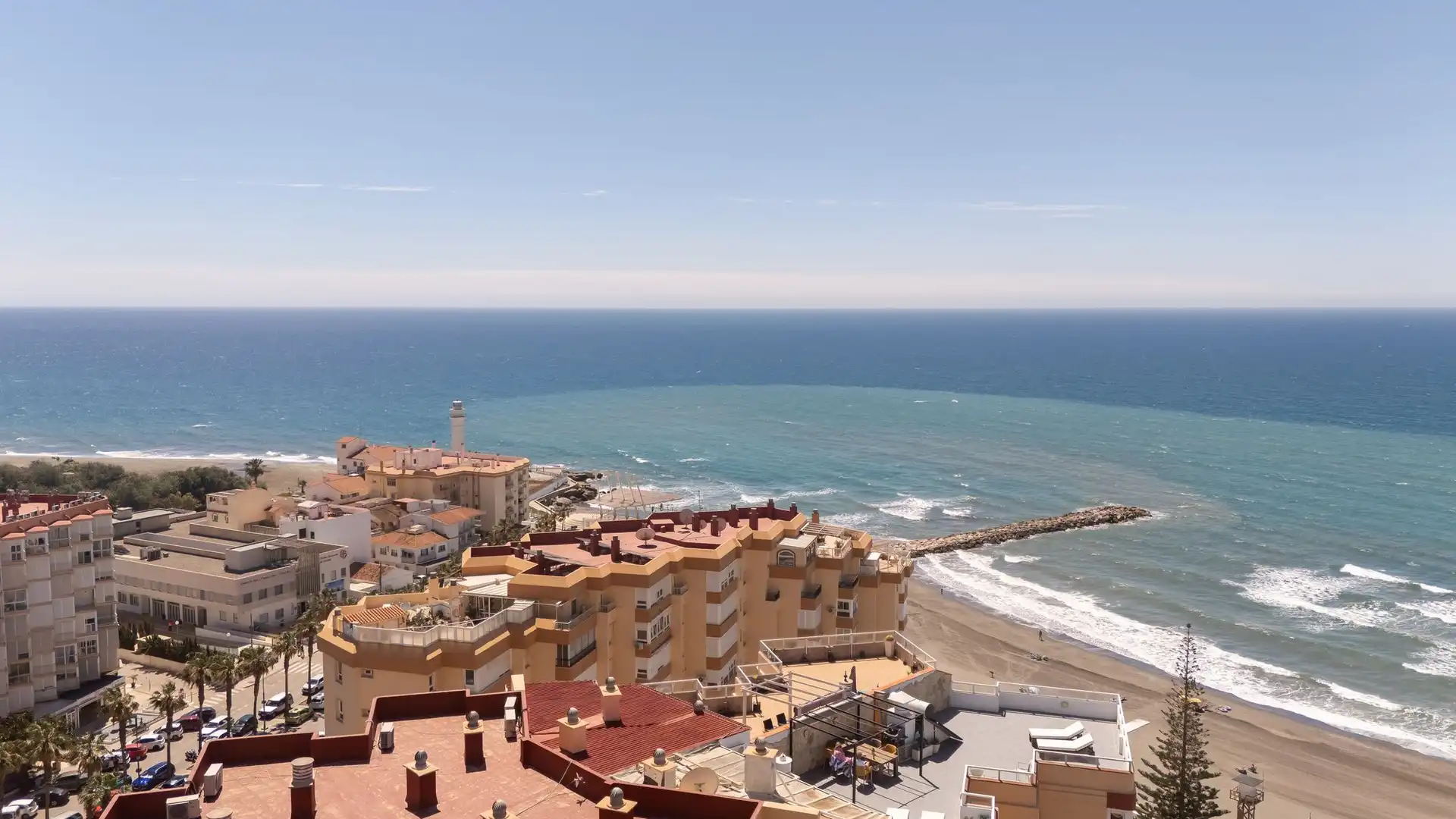 Vista exterior de Àtic en venda en Torrox amb Terrassa