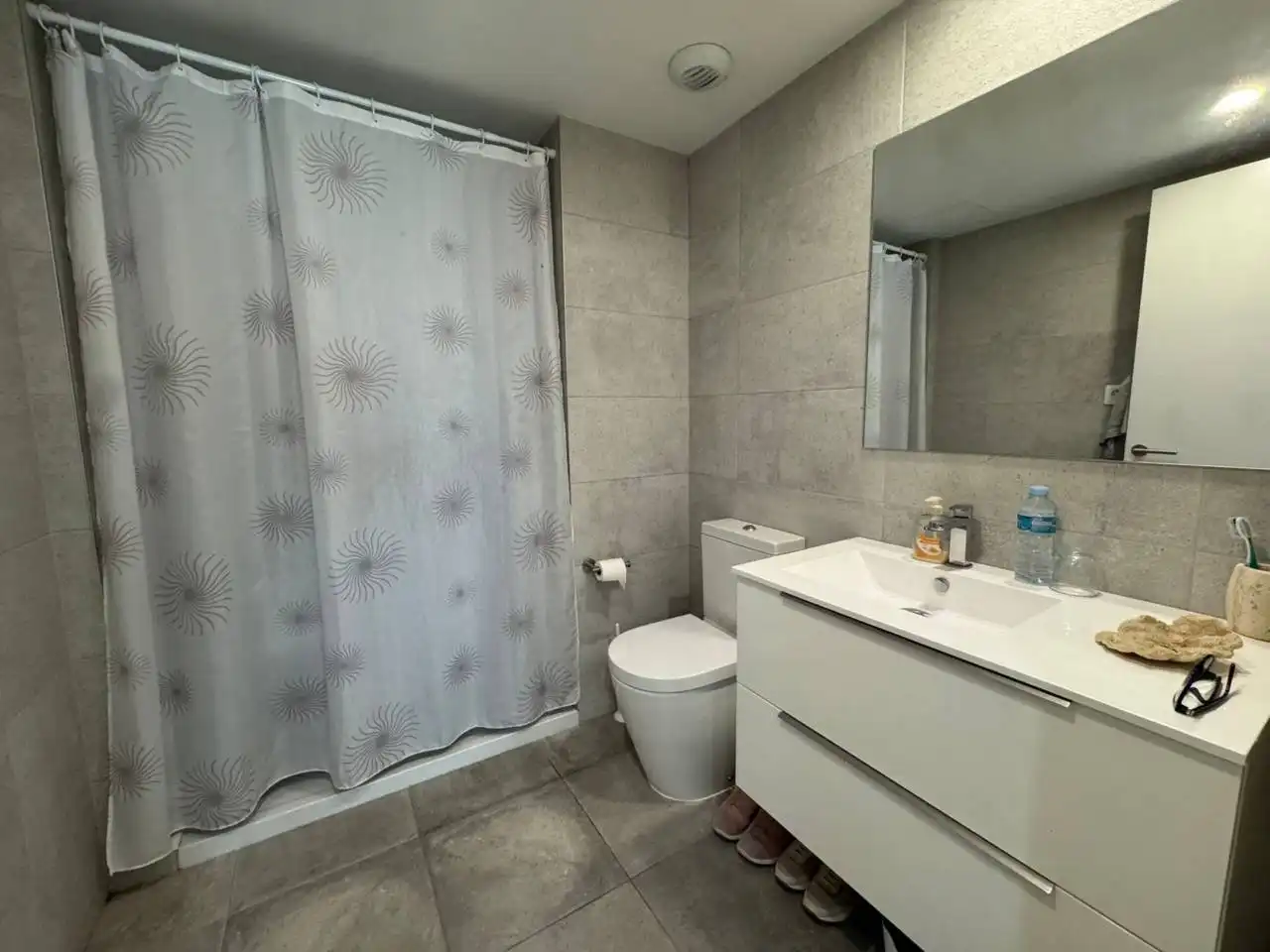 Badezimmer von Wohnung zum Verkauf in Granollers mit Klimaanlage, Heizung und Parkett