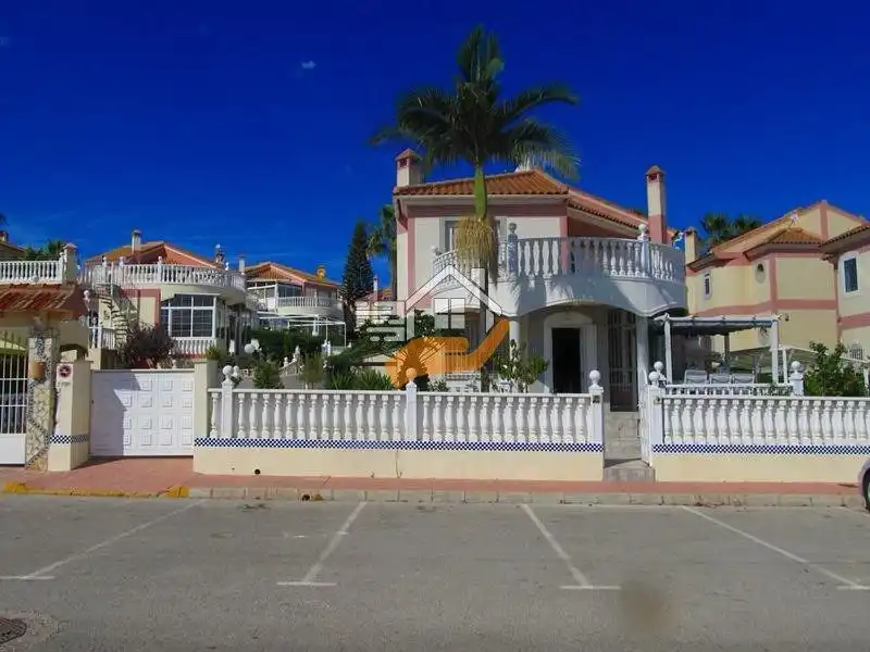 Villa avec terrasse à vendre à Los Balcones - Los Altos, imagen 2