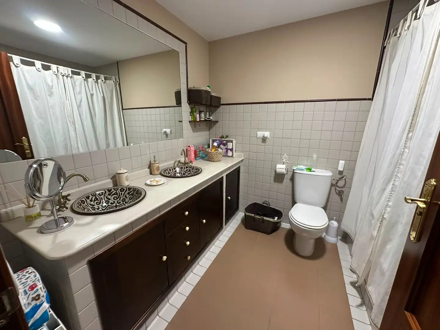 Badezimmer von Wohnung zum Verkauf in Don Benito mit Klimaanlage, Heizung und Balkon