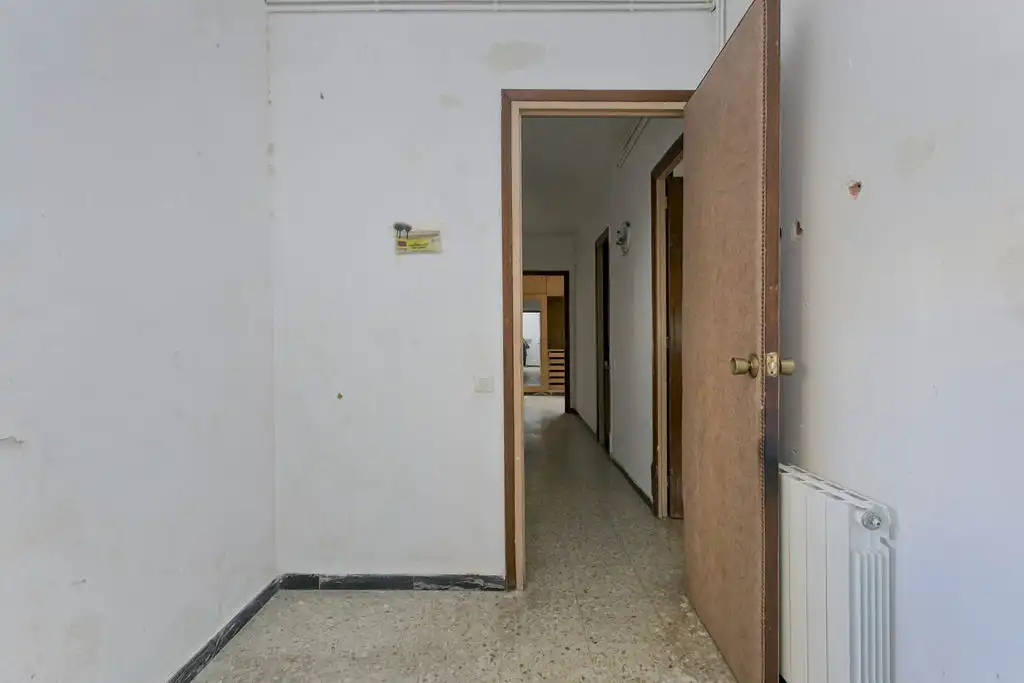 Flat for sale in Sant Vicenç Dels Horts