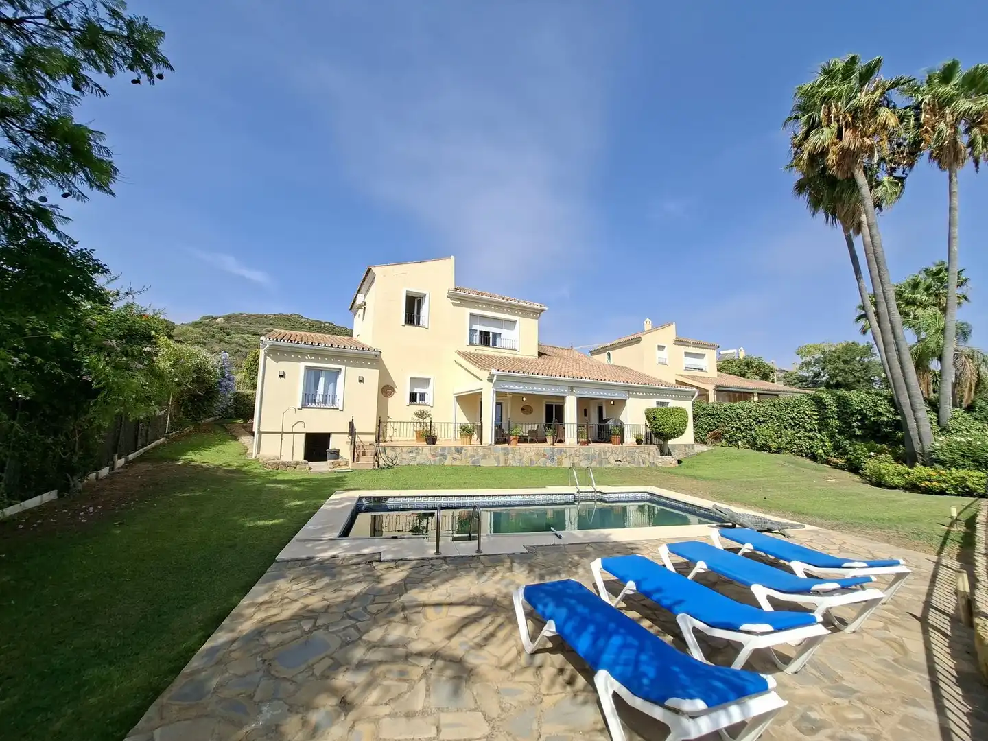 Chalet con piscina en venta en Puerto de la Duquesa, imagen 43