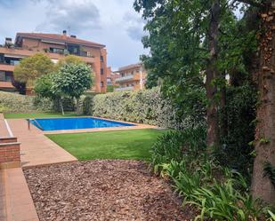 Swimming pool of Planta baja for sale in Sant Cugat del Vallès  with Heating, Private garden and Parquet flooring