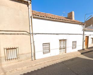 Vista exterior de Casa o xalet en venda en Munera amb Jardí privat, Terrassa i Traster