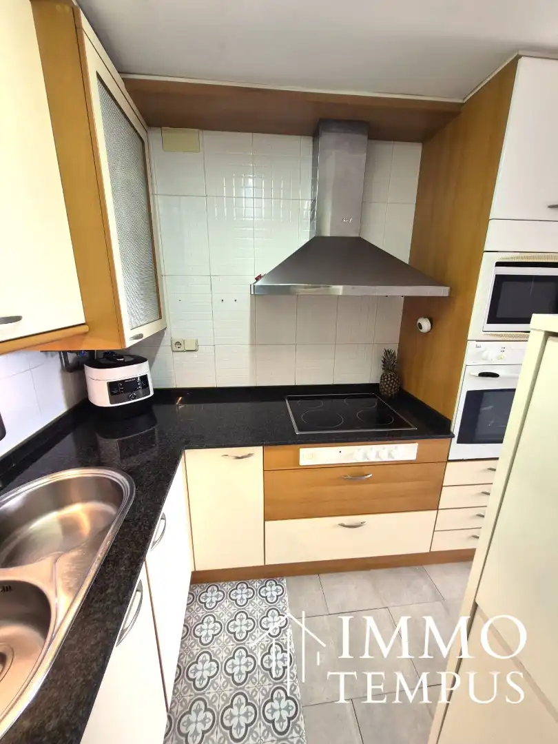 Küche von Maisonette zum Verkauf in Terrassa mit Heizung, Parkett und Ofen
