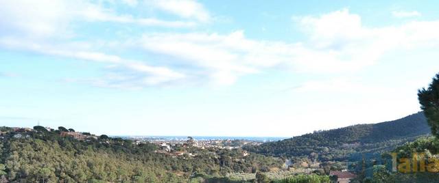 Terreno residencial en Venta en Carrer Om en Mas Pere - Río de Oro