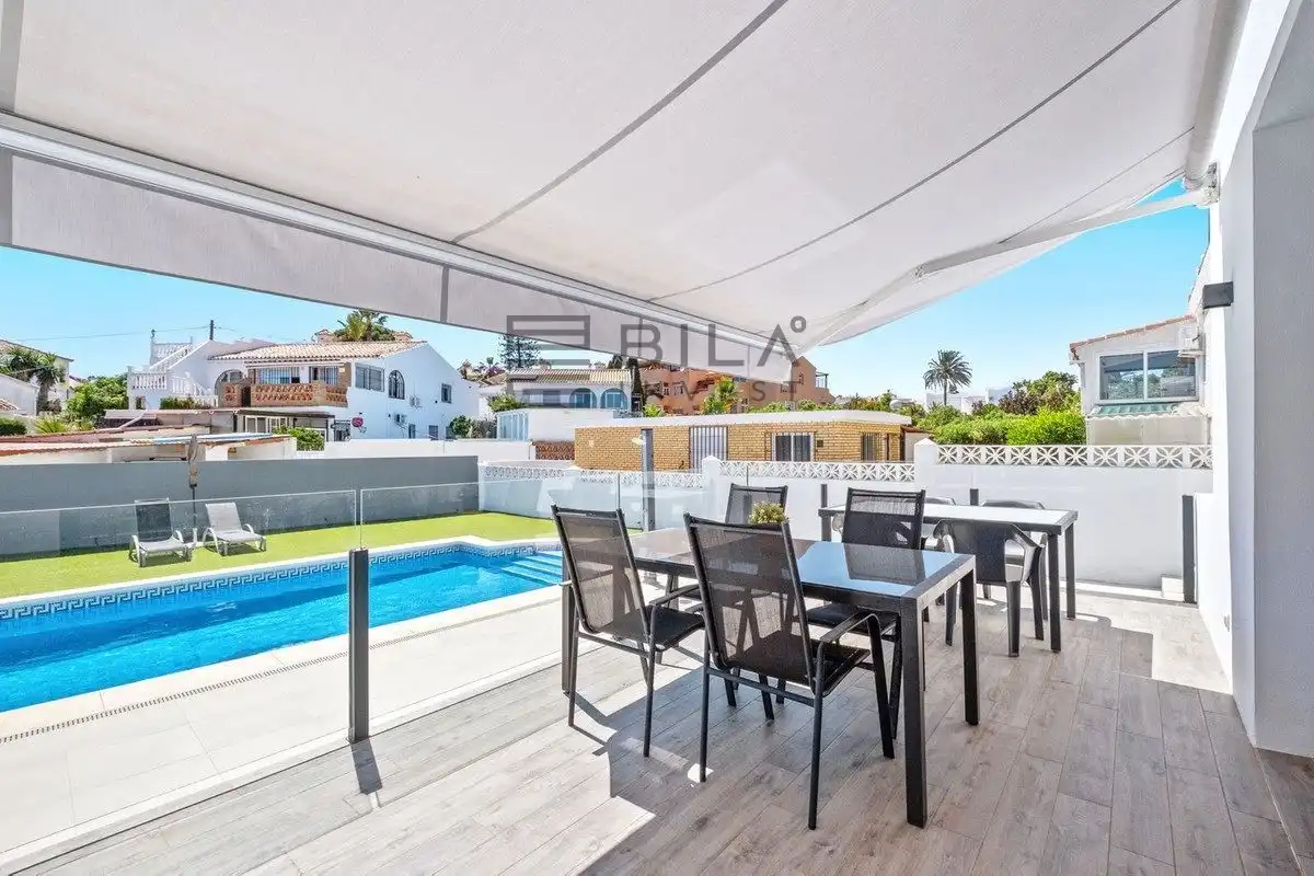 Villa avec piscine à vendre à El Faro, imagen 5