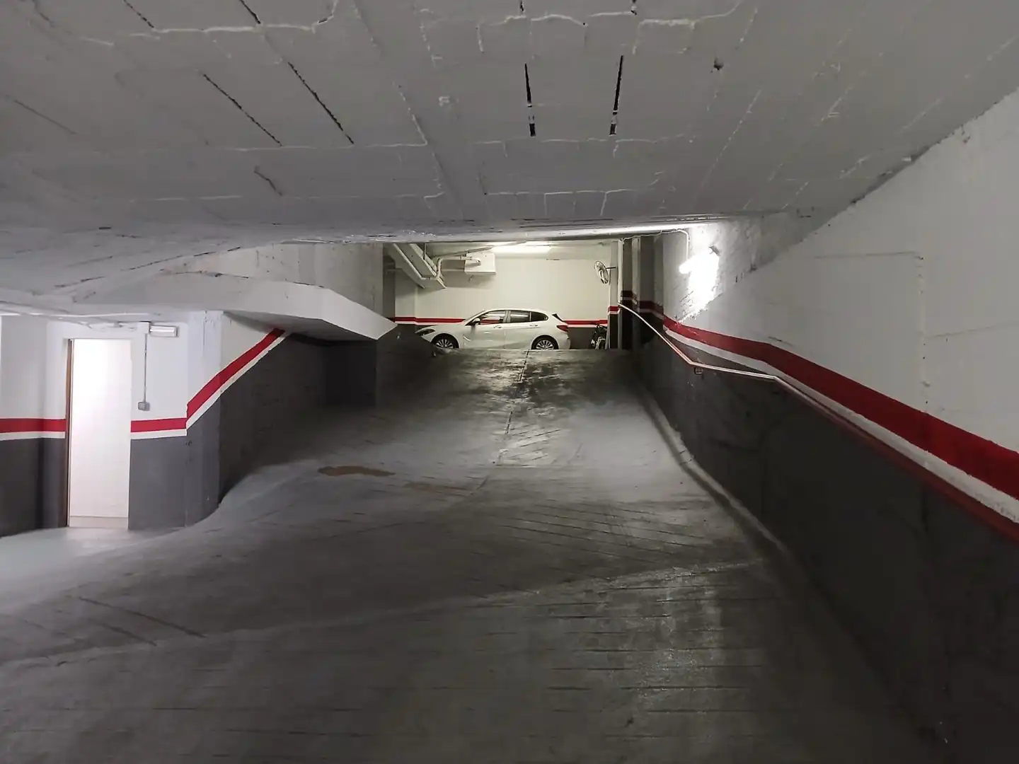 Einzelparkplatz zum Verkauf in Sants - Montjuïc, imagen 5