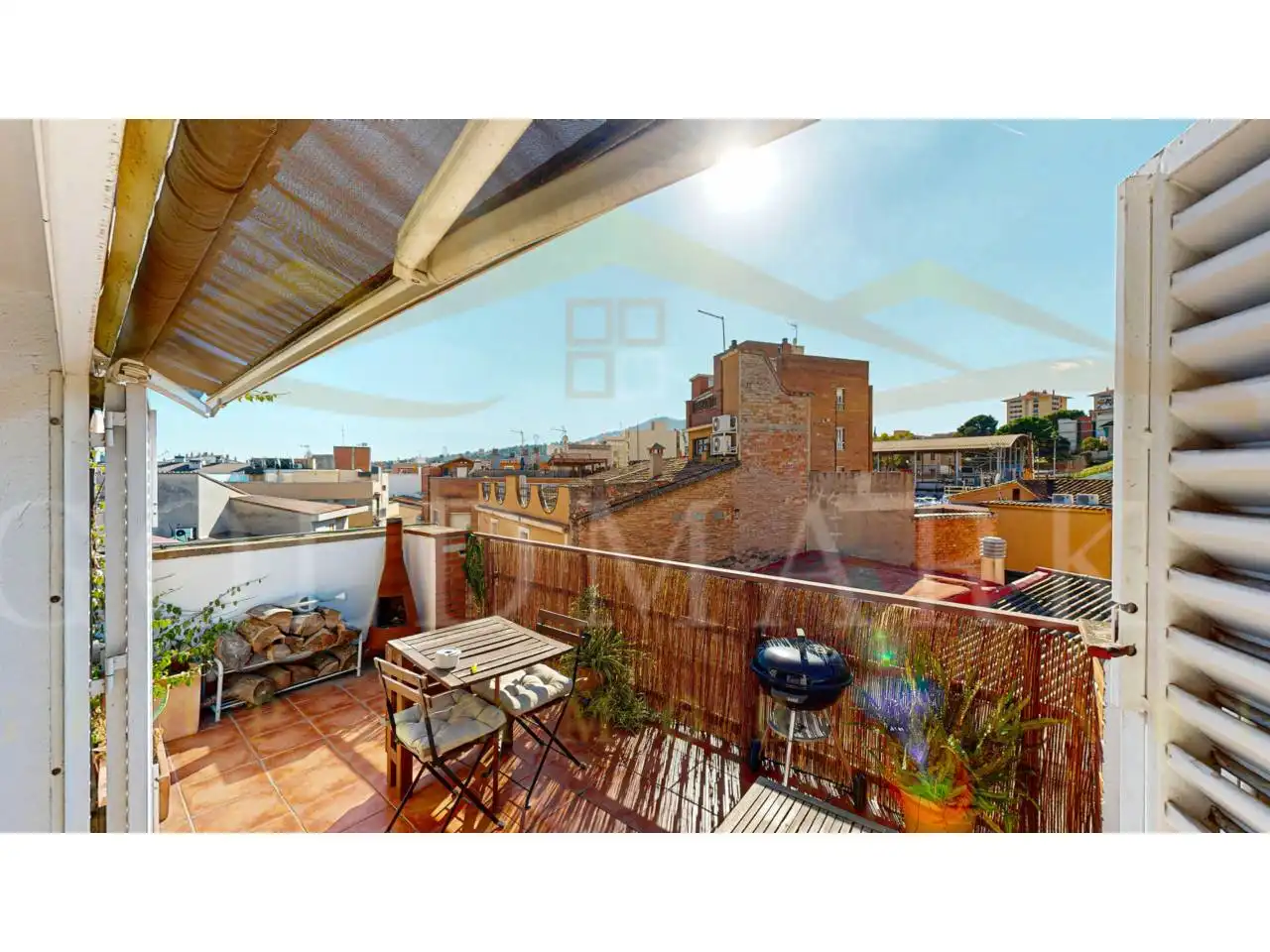 Terraza de Piso en venta en Sant Vicenç Dels Horts con Aire acondicionado, Calefacción y Parquet