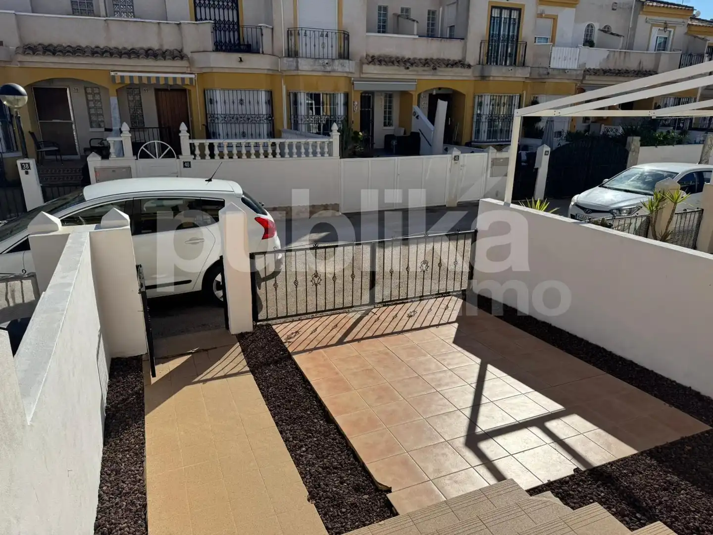 Exterior view of Detached homes for sale in Guardamar del Segura  with Private garden, Terrace and Balcony