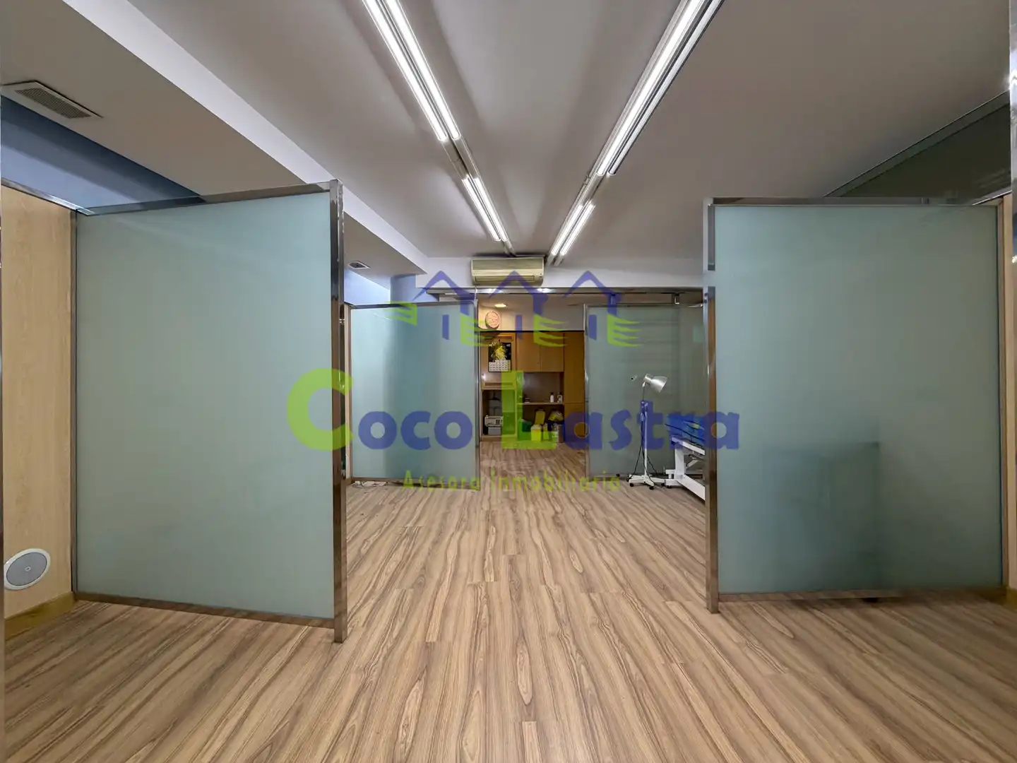 Office space with lift for sale in Calle Pozo Amarillo, imagen 24
