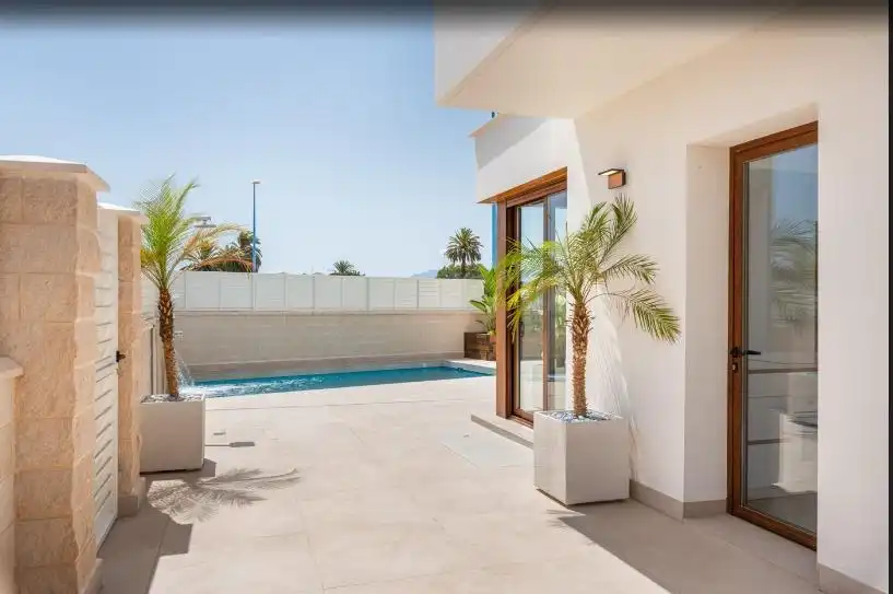 Casa amb terrassa en venda a Las Salinas, imagen 2