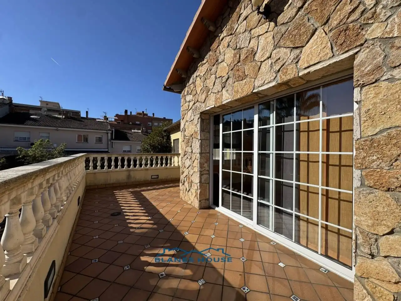 Terrassa de Casa o xalet en venda en Blanes amb Aire condicionat, Calefacció i Jardí privat