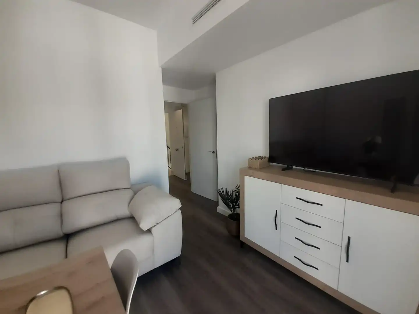 Sala de estar de Casa o chalet de alquiler en Rute con Aire acondicionado, Amueblado y Se aceptan mascotas