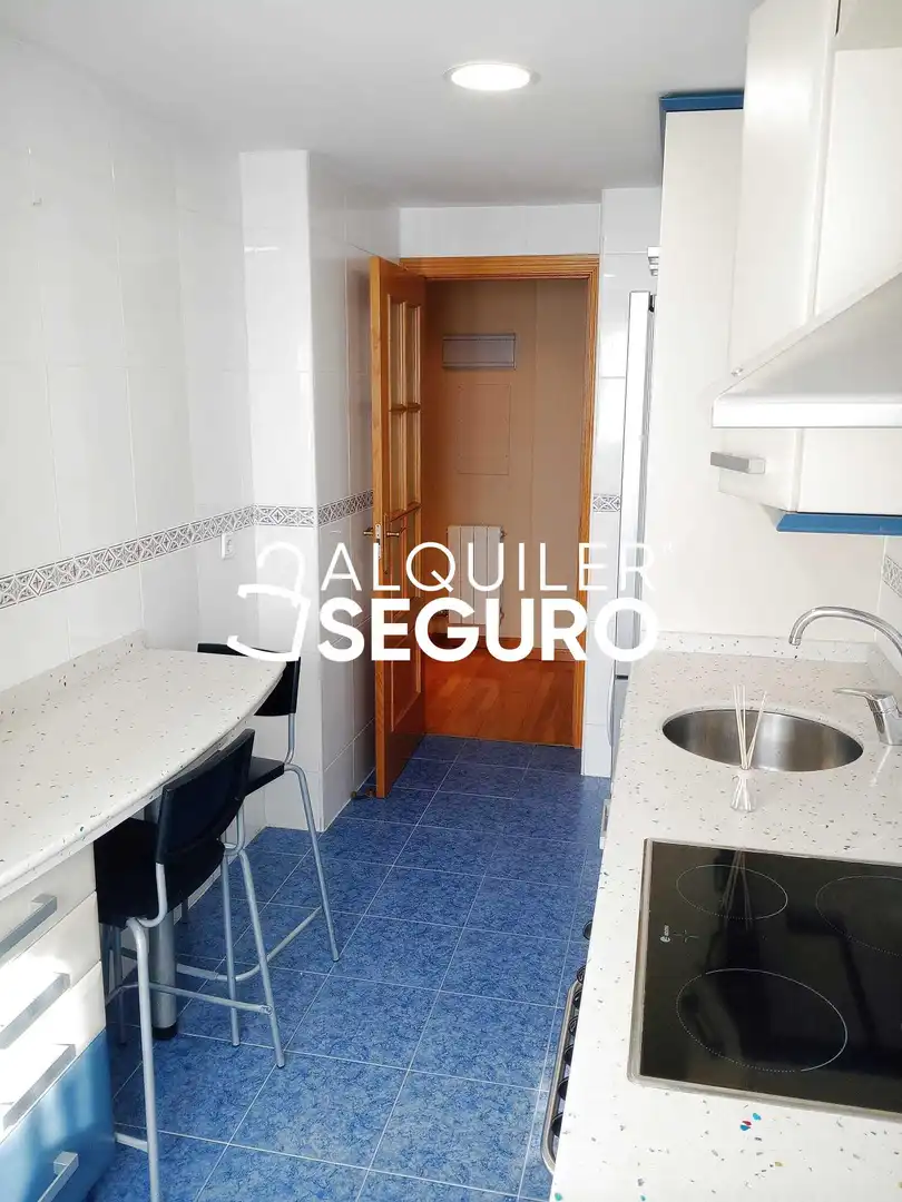 Kitchen of Flat for rent in Valladolid  with Heating, Swimming Pool and Furnished