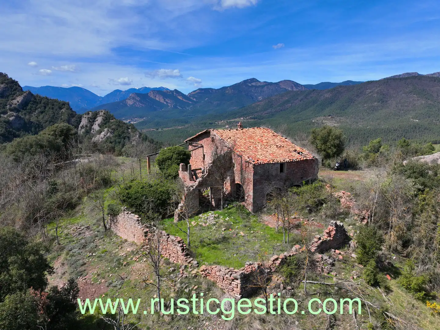 Finca rústica en venta en Borredà con Jardín privado