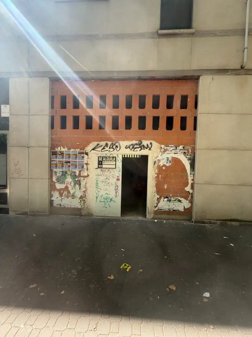 Außenansicht von Geschaftsraum zur Miete in Ciudad Real