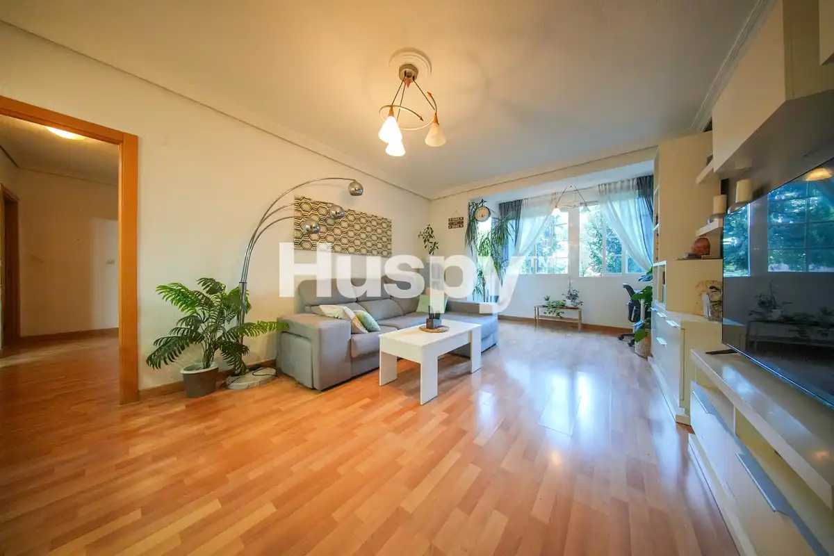 Wohnzimmer von Erdgeschoss zum Verkauf in Villafontana - Estoril I