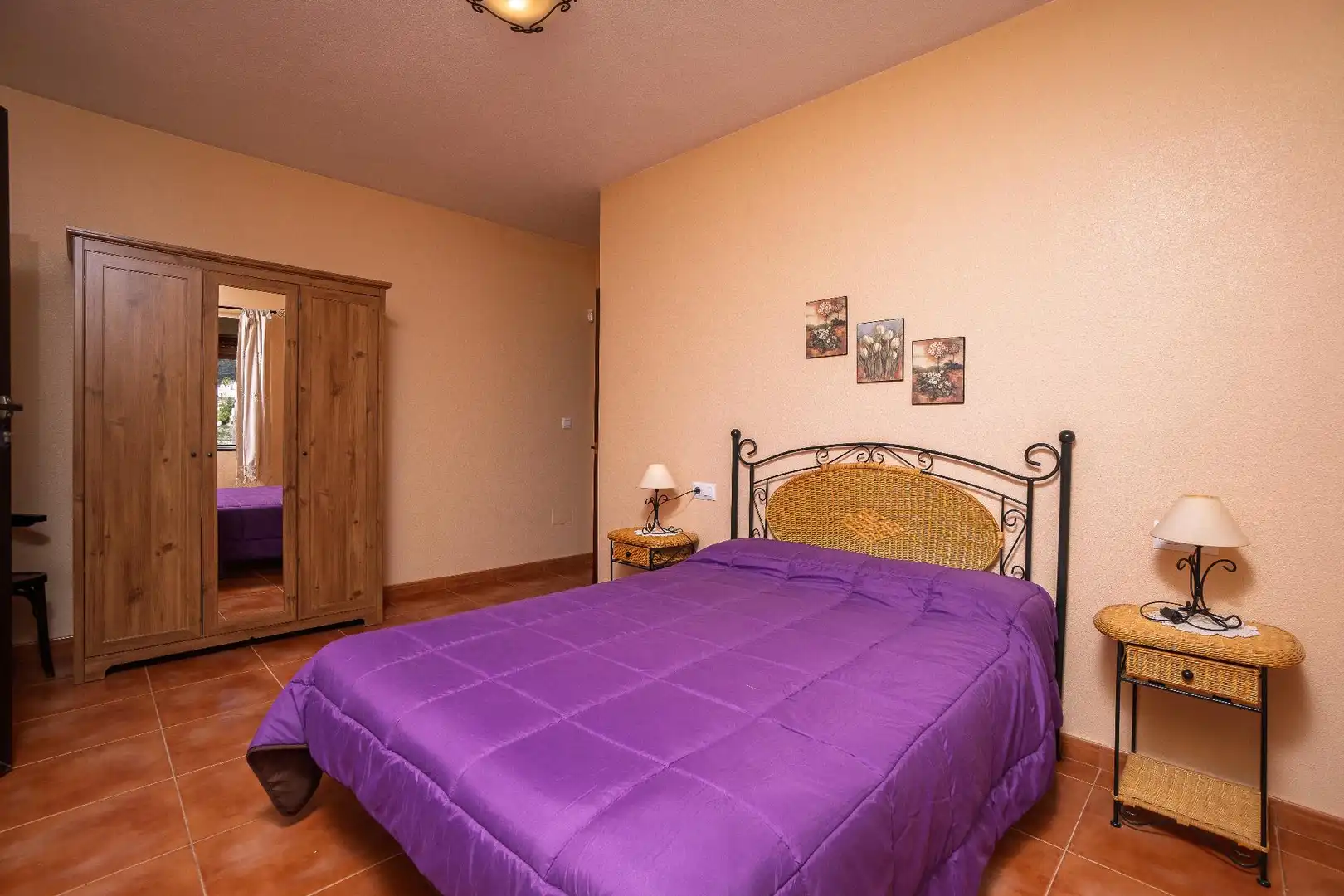 Habitación de Casa adosada en venta en Fortuna