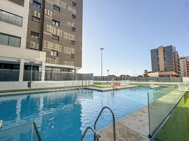 Pis amb piscina en venda a Vega de Aca