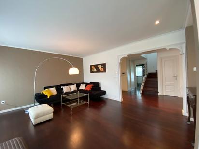 Duplex to rent in Travesía de Cacheiras, Teo