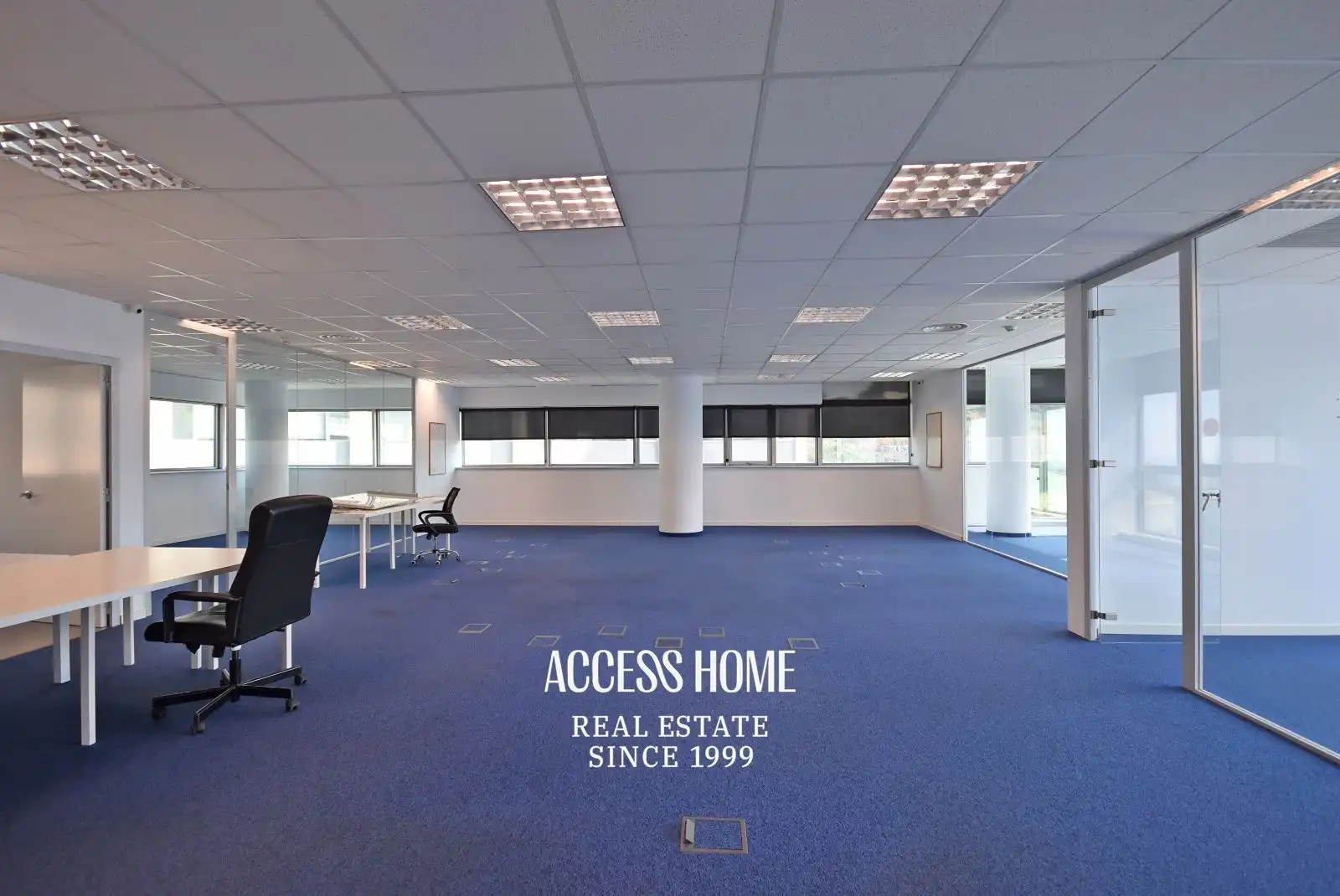 Office for rent in Badalona  with Air Conditioner, Heating and Internet
