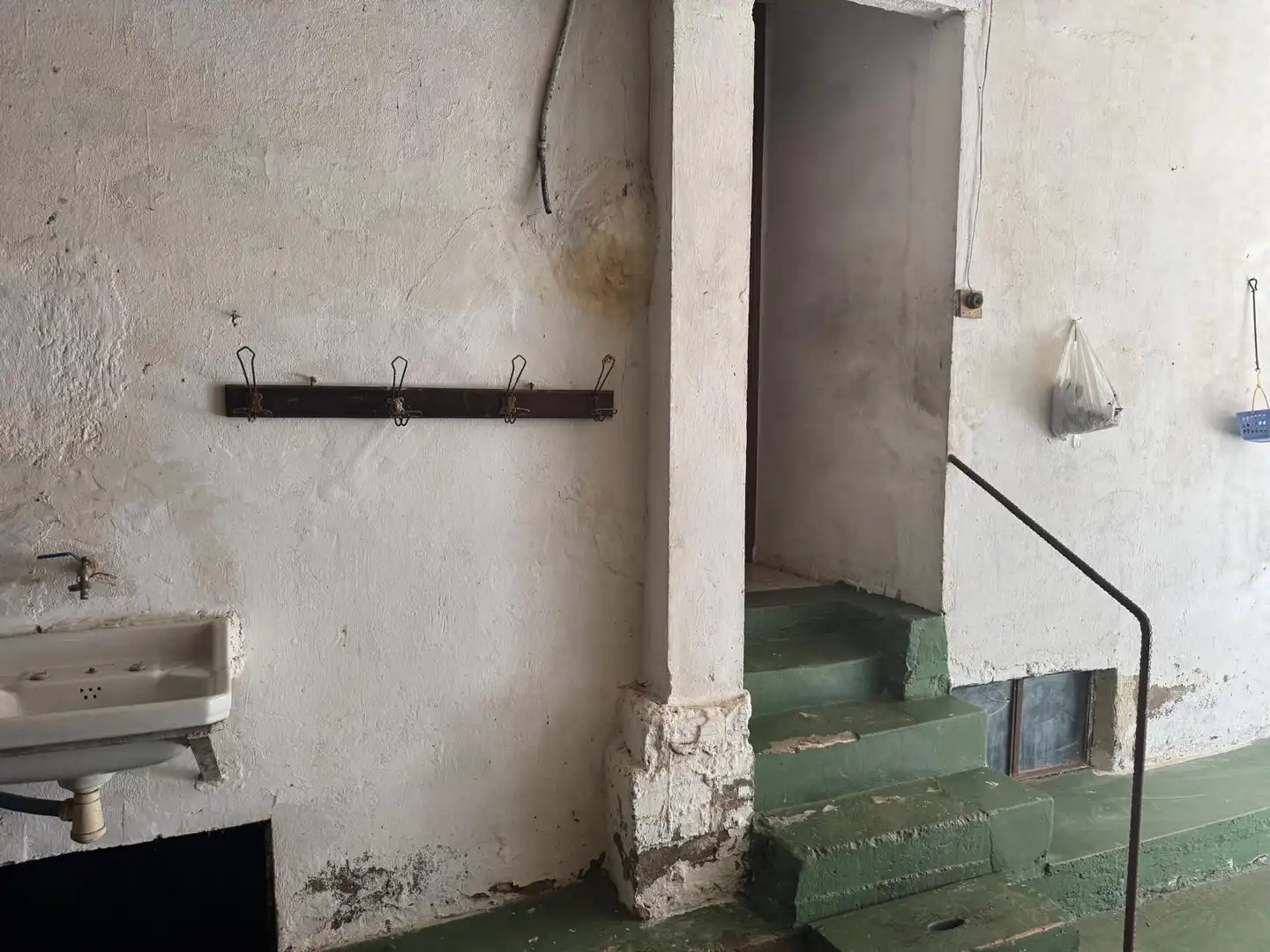 Casa o xalet en venda en Urdiales del Páramo amb Calefacció, Traster i Internet