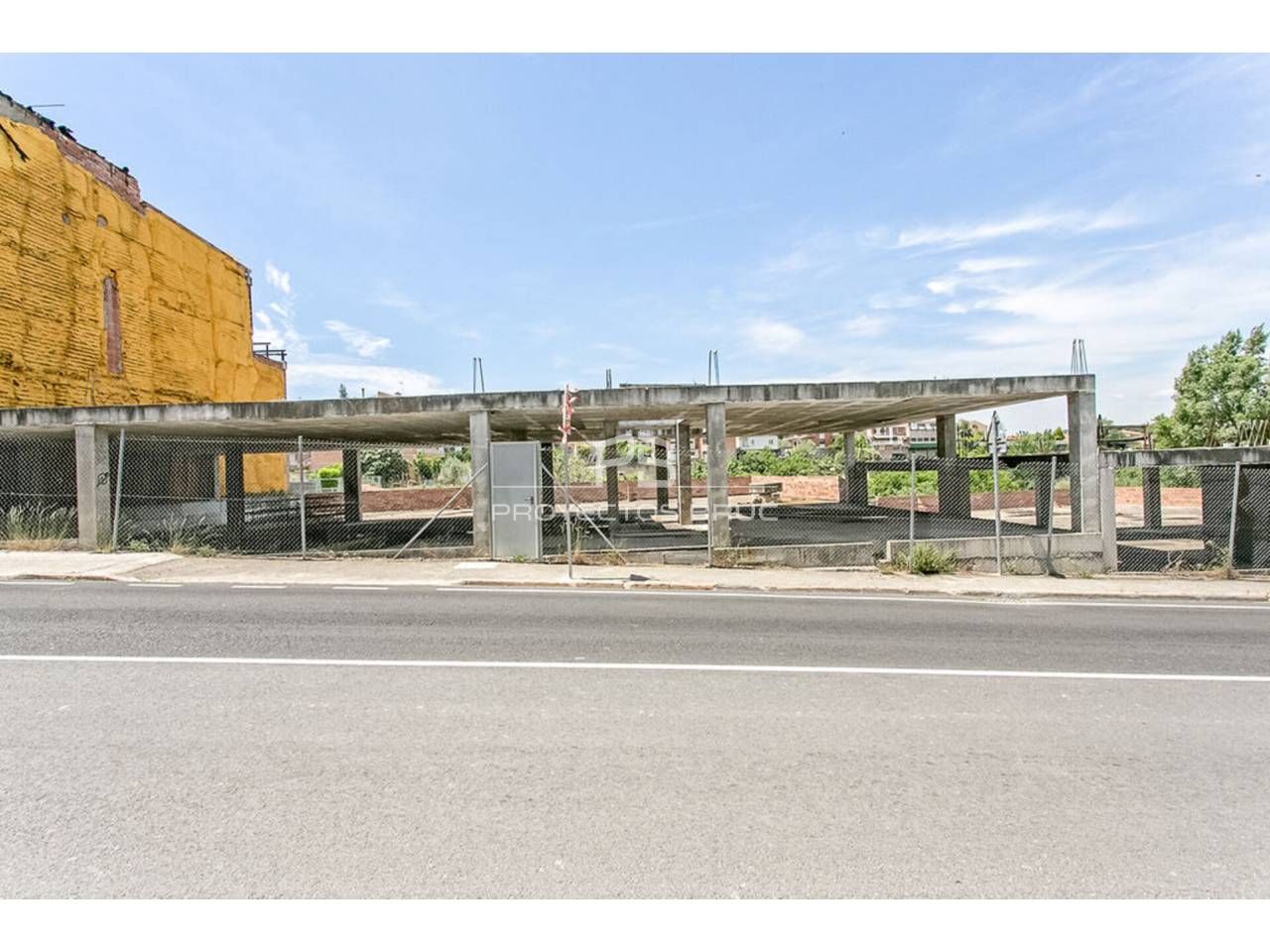 Exterior view of Building for sale in Navarcles