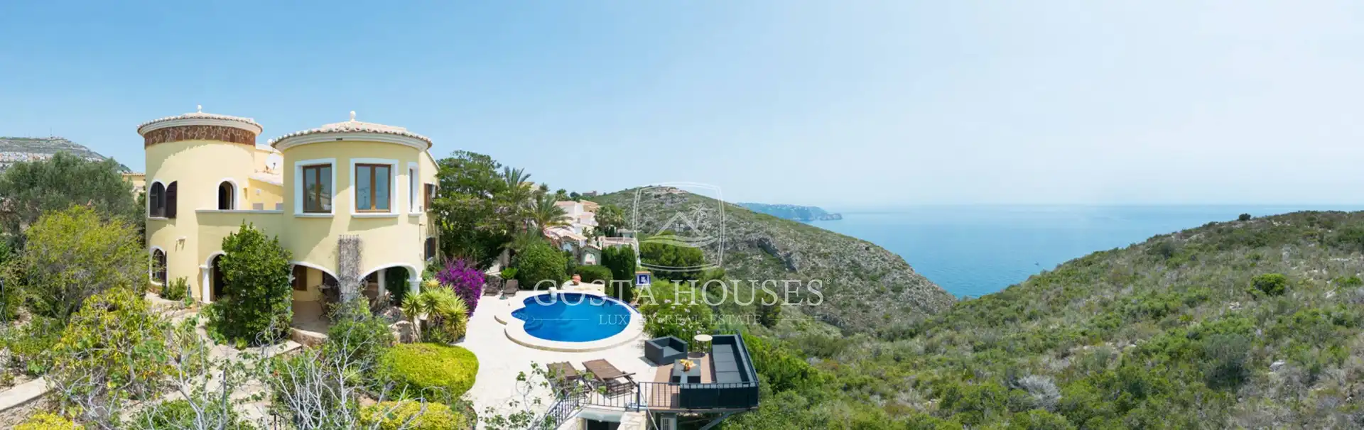 Vista exterior de Casa o xalet en venda en Benitachell / El Poble Nou de Benitatxell amb Aire condicionat, Jardí privat i Terrassa