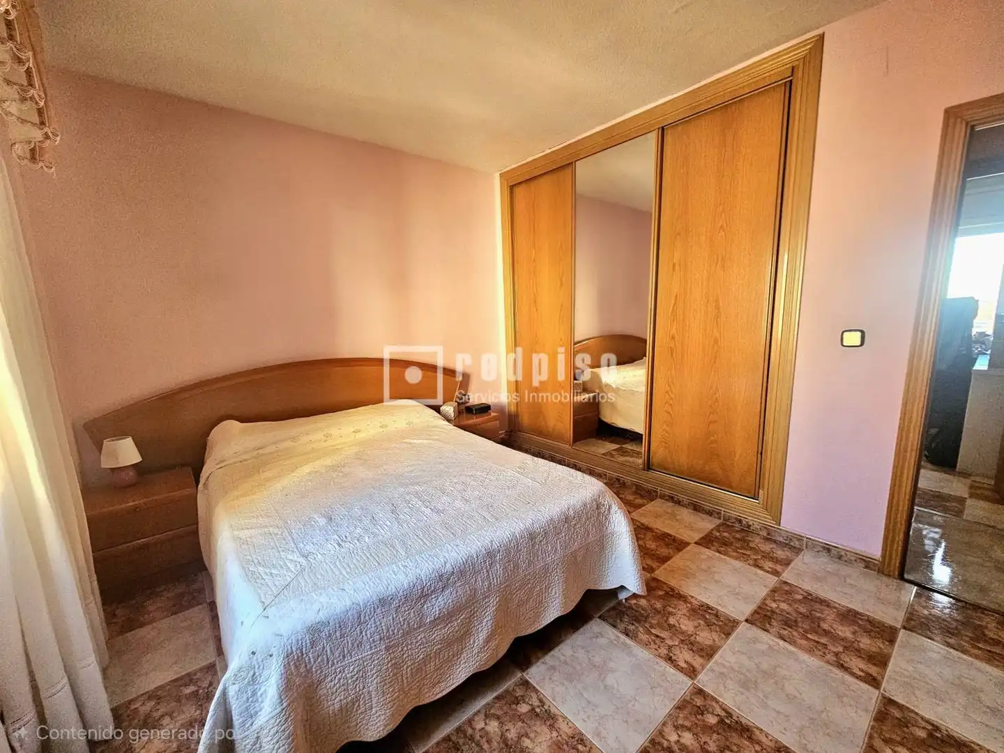 Habitación de Piso en venta en Alcalá de Henares con Aire acondicionado, Calefacción y Jardín privado