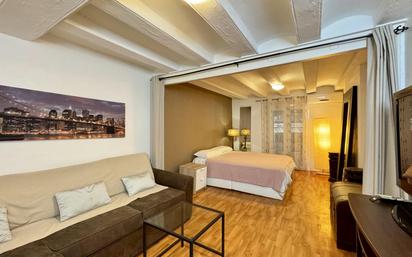 Bedroom of Flat for sale in  Barcelona Capital  with Balcony