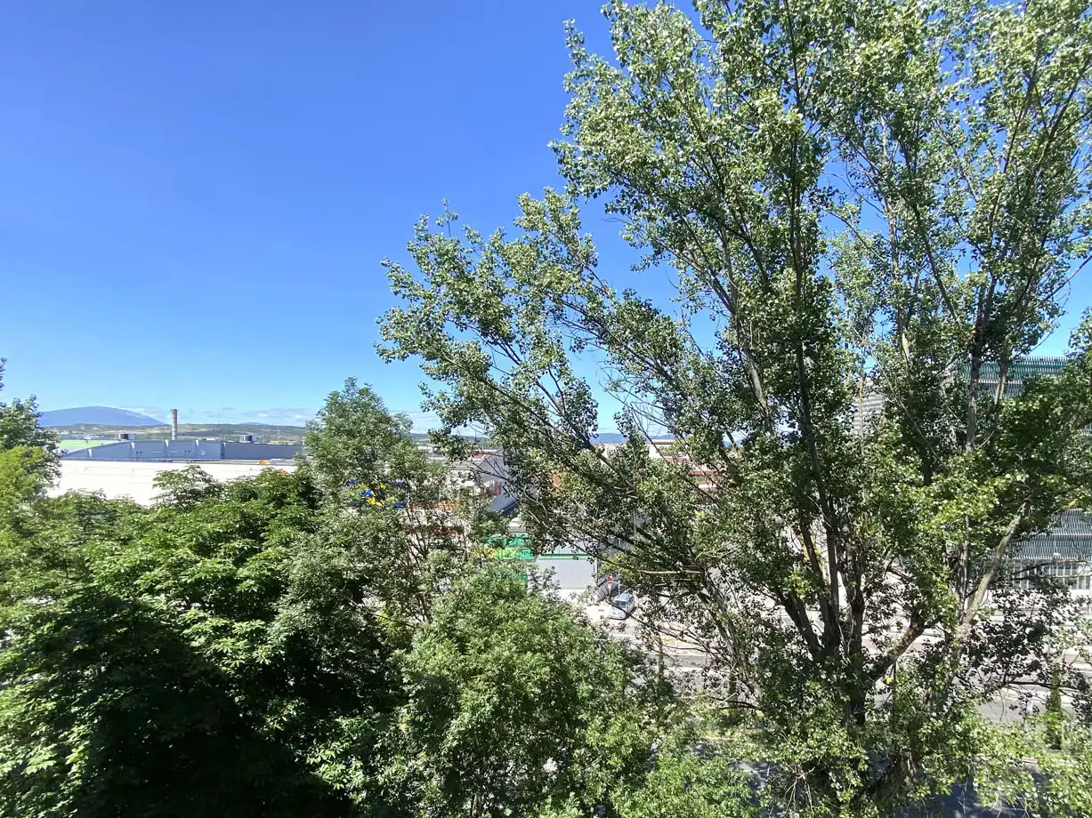 Vista exterior de Piso en venta en Vitoria - Gasteiz con Calefacción, Parquet y Terraza