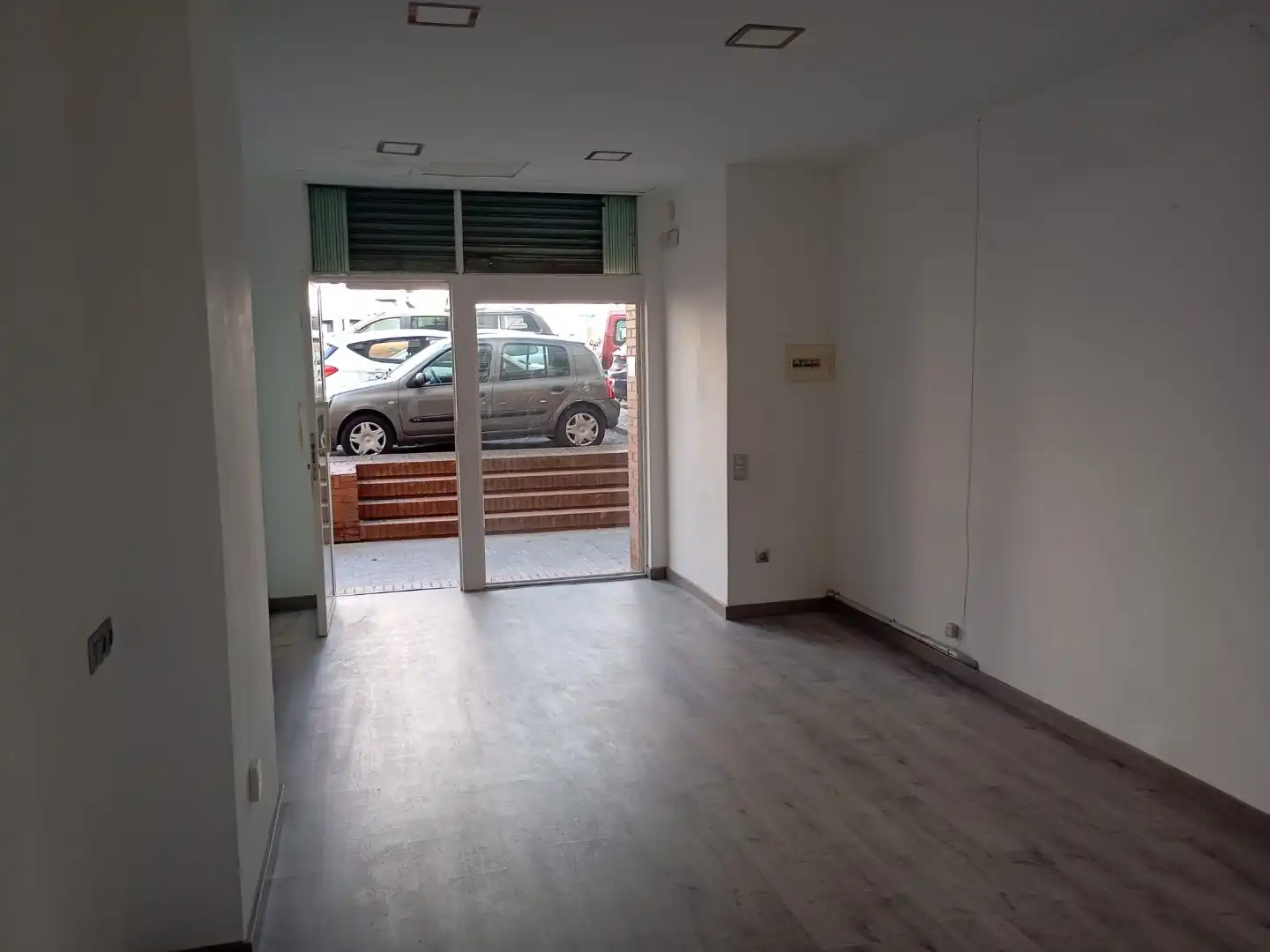 Local de lloguer en Cerdanyola del Vallès amb Parquet