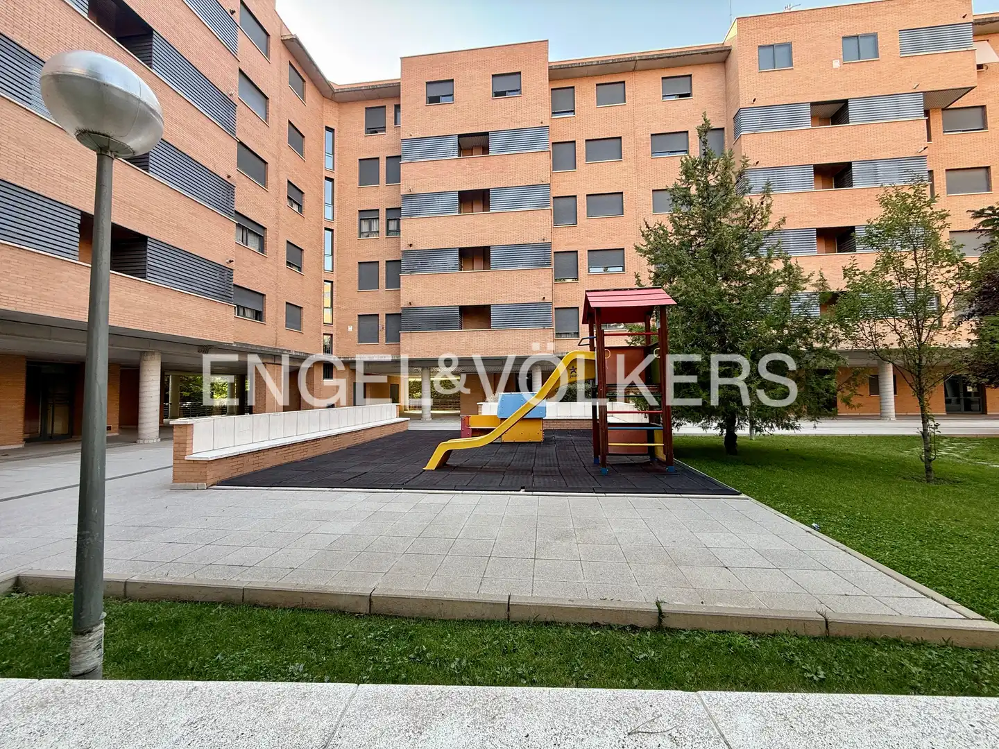 Terrasse von Wohnung zur Miete in Madrid mit Klimaanlage, Heizung und Parkett