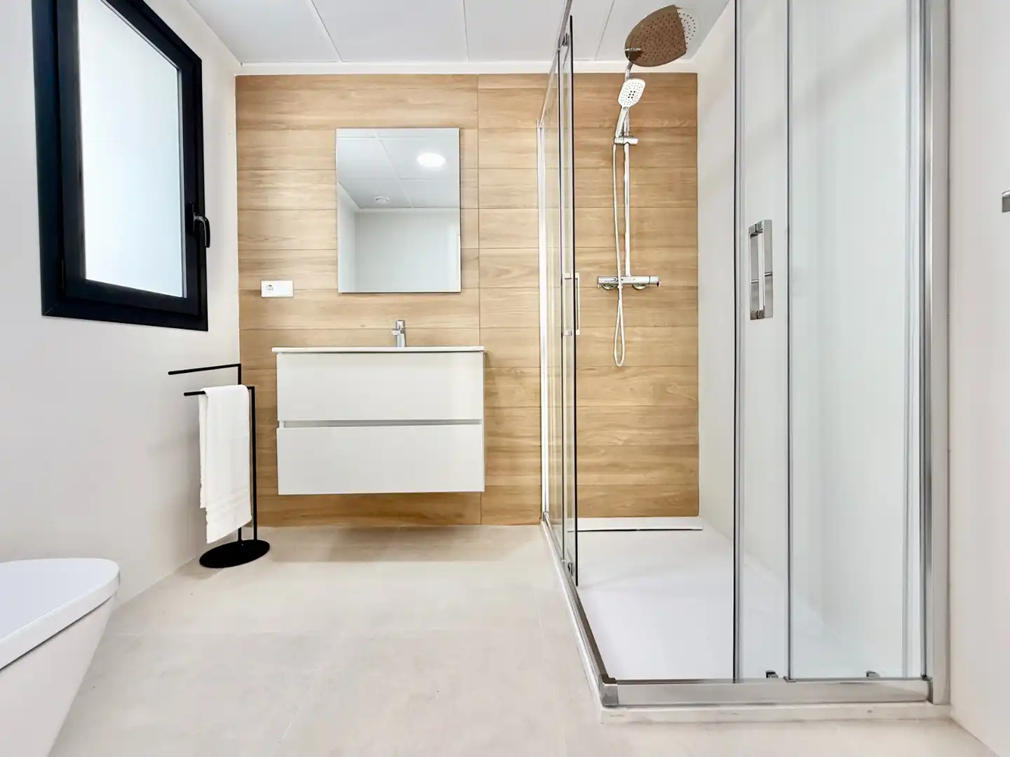 Baño de Casa o chalet en venta en Cox con Jardín privado, Terraza y Trastero