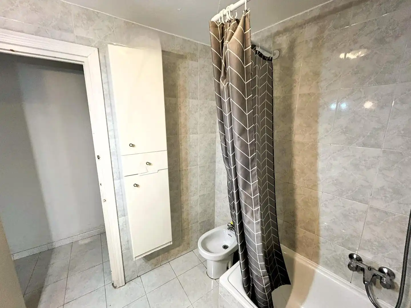 Apartament de lloguer a Calle SANTA BARBARA, Centro - Sagrario