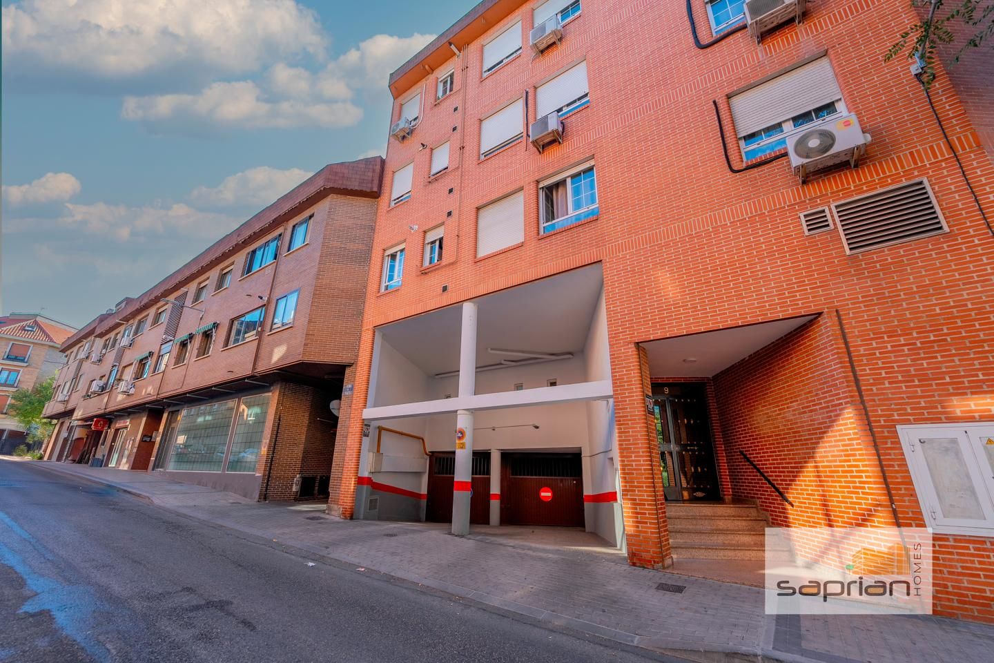 Parking de Dúplex en venta en Las Rozas de Madrid con Aire acondicionado y Calefacción