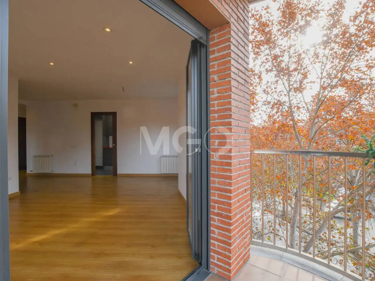 Schlafzimmer von Wohnung zum Verkauf in Manlleu mit Heizung, Parkett und Terrasse