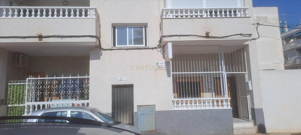 Vista exterior de Casa o xalet en venda en Torrevieja