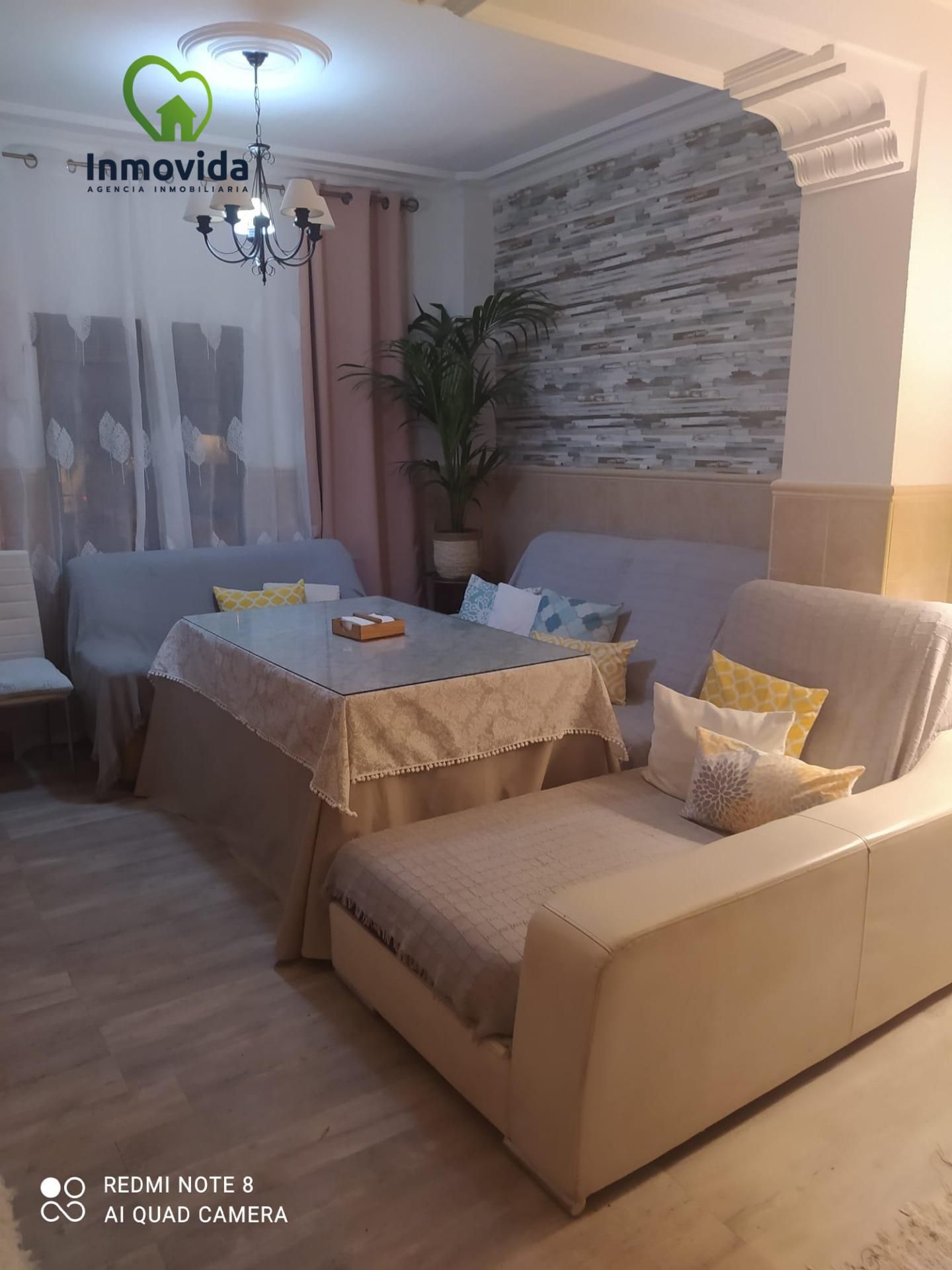 Sala d'estar de Casa o xalet en venda en  Córdoba Capital amb Aire condicionat, Terrassa i Traster