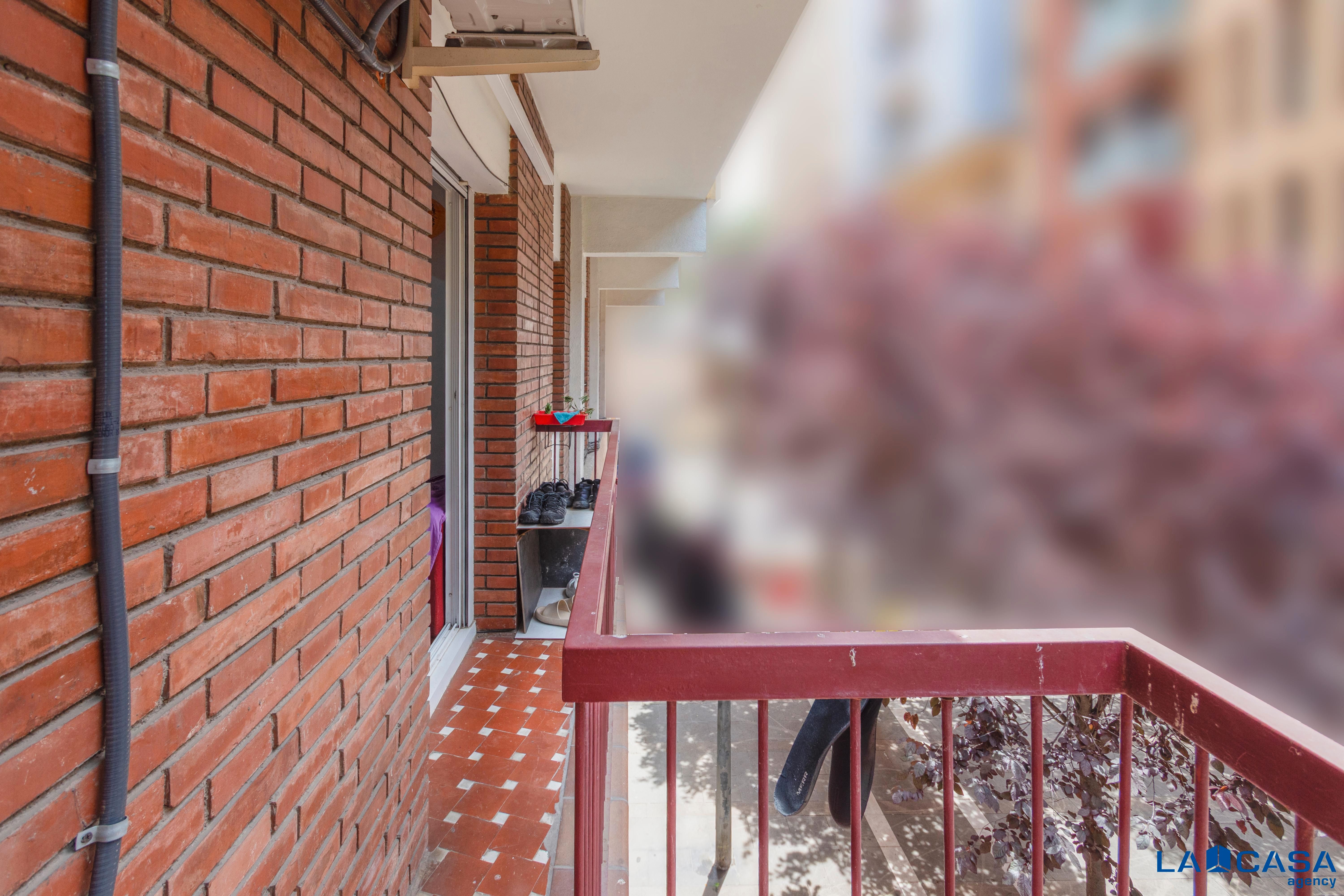 Balcony of Flat for sale in  Barcelona Capital  with Balcony