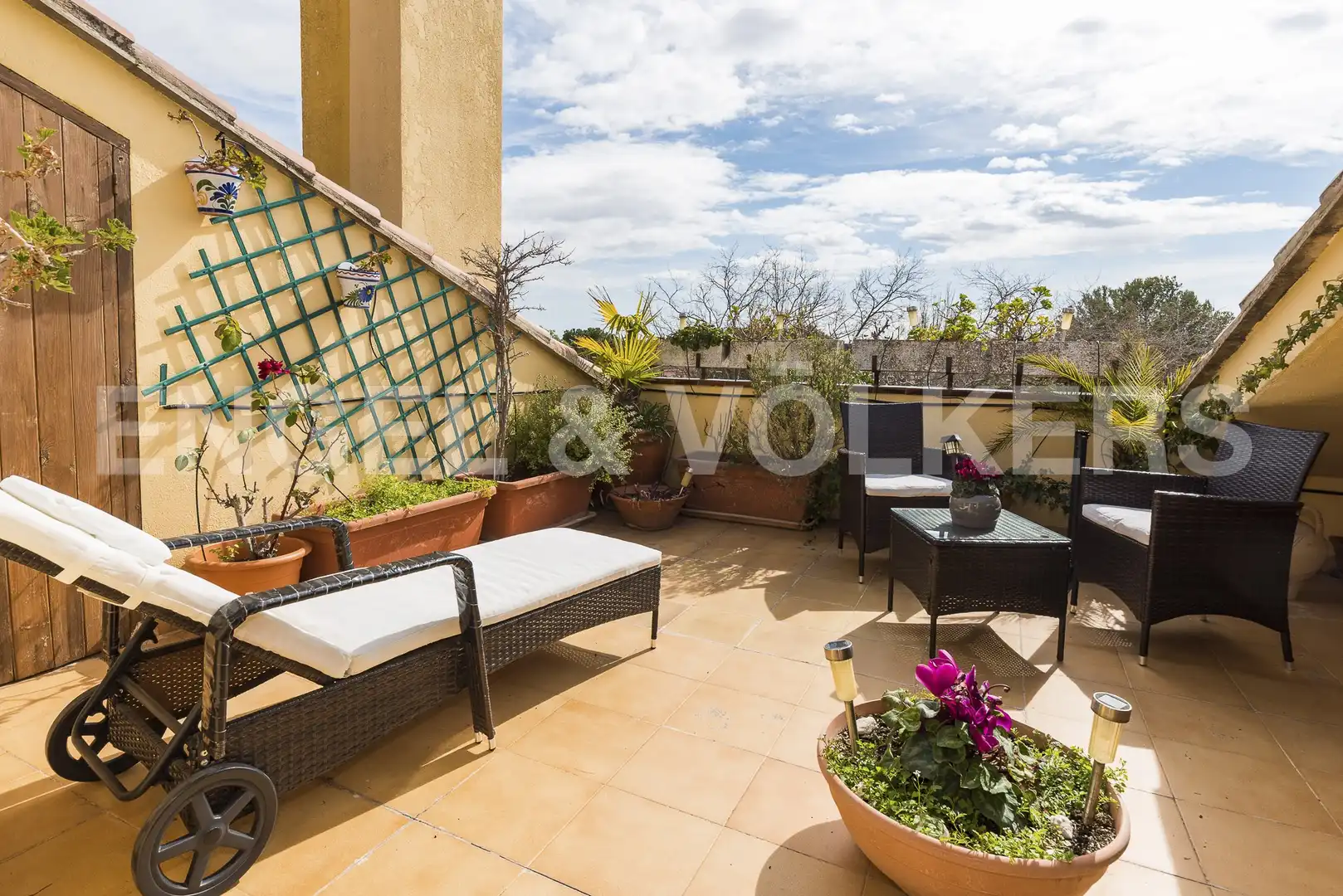 Terrassa de Casa o xalet en venda en Pacs del Penedès amb Calefacció, Jardí privat i Parquet