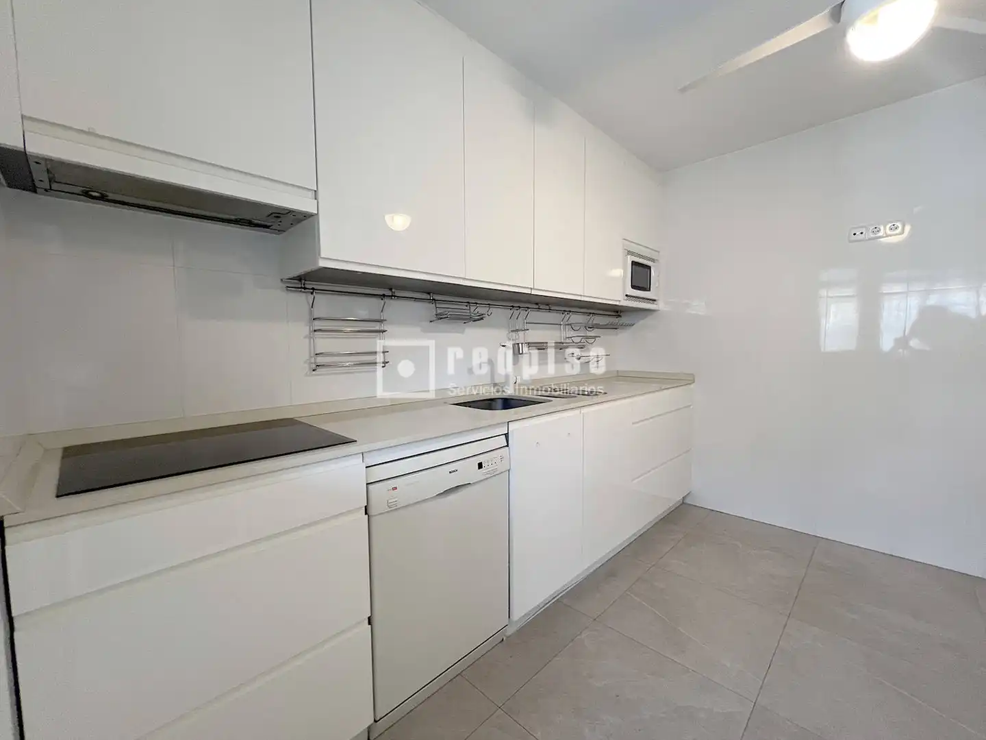 Küche von Haus oder Chalet zur Miete in Madrid mit Heizung, Privatgarten und Terrasse
