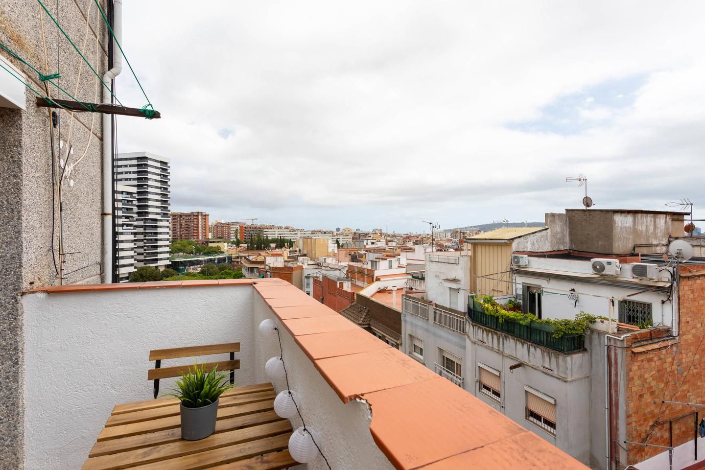 Terraza de Piso de alquiler en L'Hospitalet de Llobregat con Amueblado y Internet