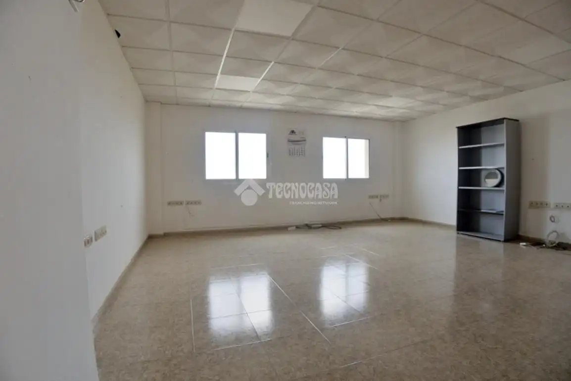 Office for sale in El Ejido  with Air Conditioner